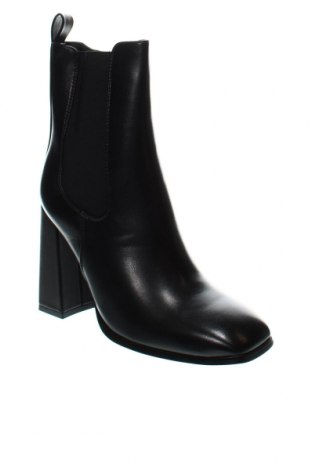 Botine de damă Irl, Mărime 40, Culoare Negru, Preț 103,85 Lei