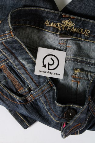 Dámske džínsy  Almost Famous, Veľkosť M, Farba Modrá, Cena  2,67 €