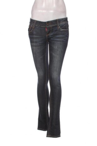 Dámske džínsy  Almost Famous, Veľkosť M, Farba Modrá, Cena  4,60 €