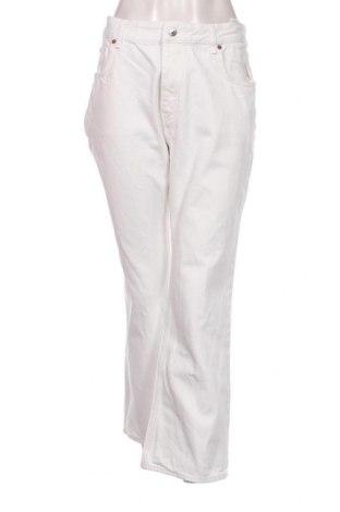 Дамски дънки H&M, Размер XL, Цвят Бял, Цена 14,50 лв.