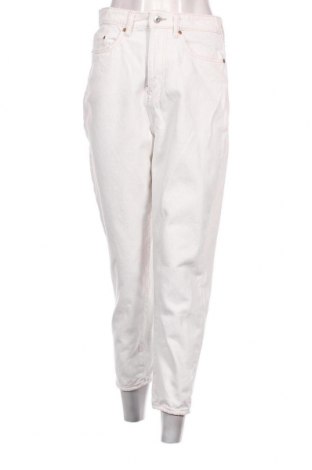 Γυναικείο Τζίν H&M Divided, Μέγεθος M, Χρώμα Λευκό, Τιμή 11,12 €