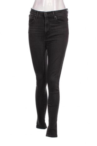 Damen Jeans Levi's, Größe S, Farbe Grau, Preis 16,60 €