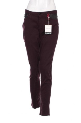 Damen Jeans Naf Naf, Größe XL, Farbe Lila, Preis 13,46 €
