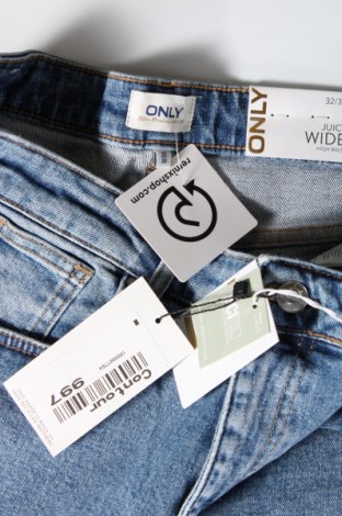 Dámske džínsy  ONLY, Veľkosť M, Farba Modrá, Cena  34,78 €