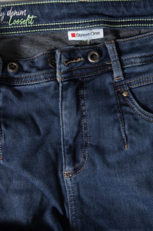 Damen Jeans Street One, Größe M, Farbe Blau, Preis 3,63 €