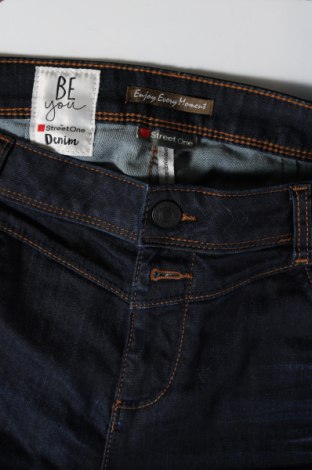 Damen Jeans Street One, Größe 3XL, Farbe Blau, Preis 18,16 €