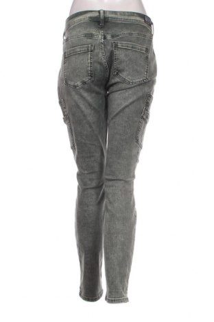 Damen Jeans Street One, Größe XL, Farbe Grün, Preis 8,26 €