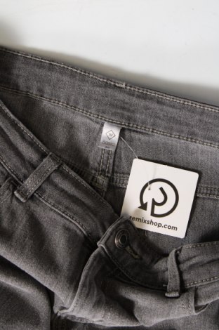 Damen Jeans Tex, Größe M, Farbe Grau, Preis 14,84 €