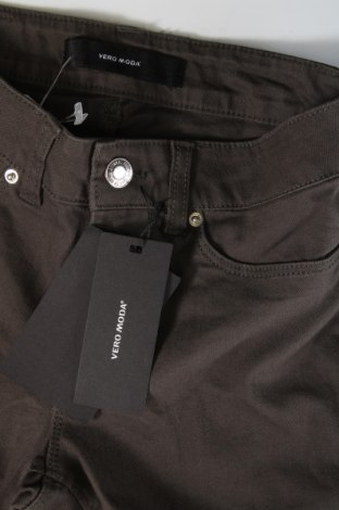 Damen Jeans Vero Moda, Größe XS, Farbe Grün, Preis 10,87 €