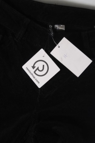 Γυναικείο κοτλέ παντελόνι H&M Divided, Μέγεθος S, Χρώμα Μαύρο, Τιμή 21,87 €