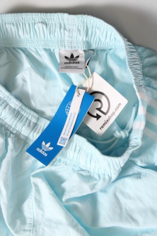 Pantaloni scurți de femei Adidas Originals, Mărime M, Culoare Albastru, Preț 335,53 Lei