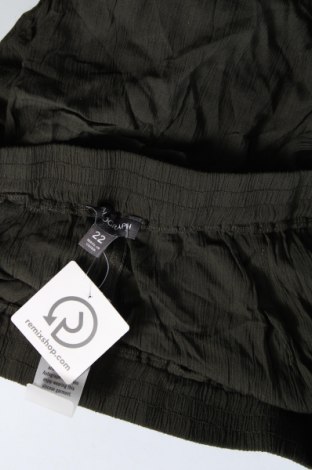 Pantaloni scurți de femei Autograph, Mărime XL, Culoare Verde, Preț 40,79 Lei