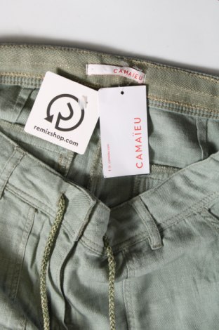 Pantaloni scurți de femei Camaieu, Mărime M, Culoare Verde, Preț 53,02 Lei
