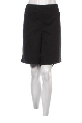 Дамски къс панталон Croft & Barrow, Размер 3XL, Цвят Черен, Цена 12,35 лв.