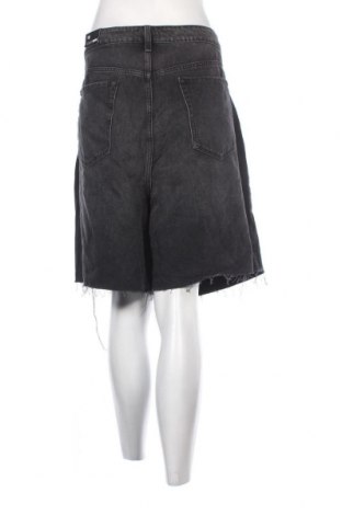 Γυναικείο κοντό παντελόνι Fashion nova, Μέγεθος XXL, Χρώμα Μαύρο, Τιμή 11,75 €