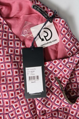 Дамски къс панталон Freeman T. Porter, Размер M, Цвят Многоцветен, Цена 45,90 лв.