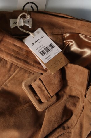 Pantaloni scurți de femei Maison 123, Mărime XS, Culoare Bej, Preț 156,58 Lei