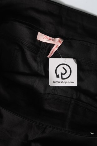 Γυναικείο κοντό παντελόνι Millers, Μέγεθος XXL, Χρώμα Μαύρο, Τιμή 5,52 €