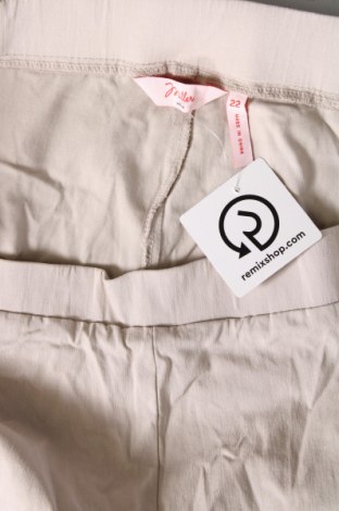 Γυναικείο κοντό παντελόνι Millers, Μέγεθος XXL, Χρώμα  Μπέζ, Τιμή 4,58 €