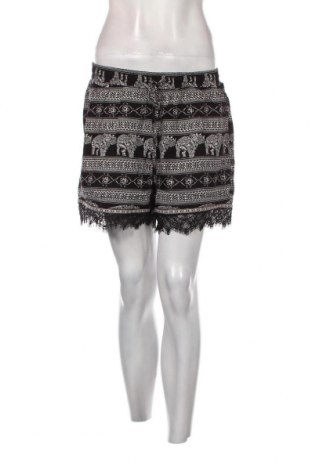 Γυναικείο κοντό παντελόνι Molly Bracken, Μέγεθος M, Χρώμα Μαύρο, Τιμή 8,54 €