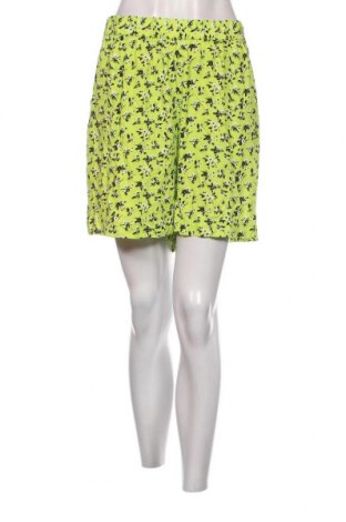 Дамски къс панталон ONLY Carmakoma, Размер XL, Цвят Зелен, Цена 21,60 лв.