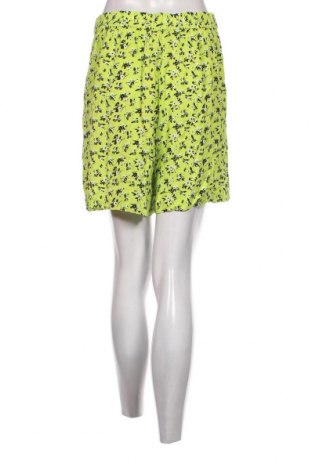 Дамски къс панталон ONLY Carmakoma, Размер XL, Цвят Зелен, Цена 21,60 лв.