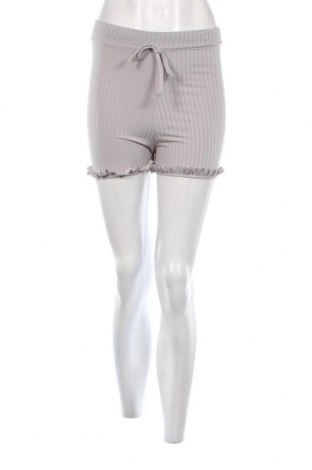 Damen Shorts Pretty Little Thing, Größe M, Farbe Grau, Preis € 2,24