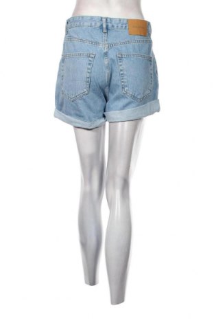 Pantaloni scurți de femei Pull&Bear, Mărime M, Culoare Albastru, Preț 101,97 Lei