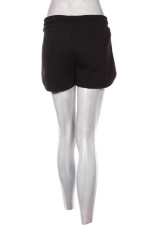 Γυναικείο κοντό παντελόνι Umbro, Μέγεθος L, Χρώμα Μαύρο, Τιμή 6,97 €