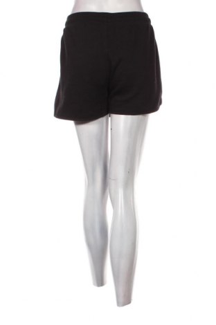 Γυναικείο κοντό παντελόνι Umbro, Μέγεθος XL, Χρώμα Μαύρο, Τιμή 6,97 €