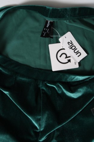Damen Shorts Undiz, Größe L, Farbe Grün, Preis € 6,68