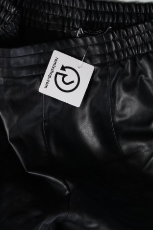 Damen Lederhose Zara, Größe S, Farbe Schwarz, Preis 13,92 €