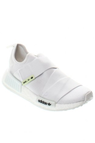 Дамски обувки Adidas, Размер 38, Цвят Бял, Цена 136,85 лв.