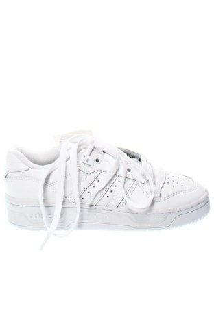 Дамски обувки Adidas Originals, Размер 37, Цвят Бял, Цена 110,20 лв.