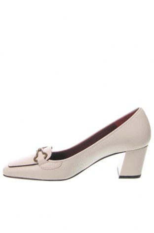 Дамски обувки Avril Gau, Размер 37, Цвят Бежов, Цена 340,47 лв.