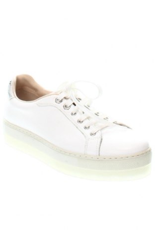 Дамски обувки Diesel, Размер 41, Цвят Бял, Цена 359,00 лв.
