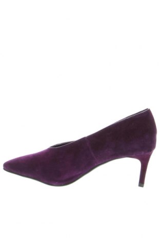 Дамски обувки Lola Cruz, Размер 36, Цвят Лилав, Цена 110,20 лв.