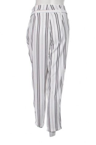 Дамски панталон Amisu, Размер M, Цвят Бял, Цена 17,60 лв.