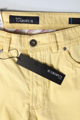 Дамски панталон Atelier GARDEUR, Размер XL, Цвят Жълт, Цена 36,02 лв.