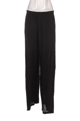 Дамски панталон Bershka, Размер XL, Цвят Черен, Цена 17,94 лв.