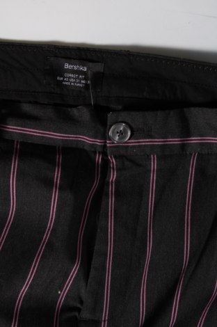 Pantaloni de femei Bershka, Mărime M, Culoare Gri, Preț 22,20 Lei