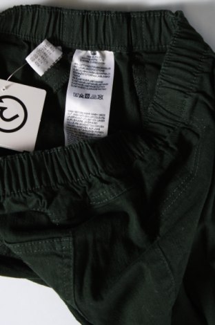 Pantaloni de femei C&A, Mărime M, Culoare Verde, Preț 18,12 Lei