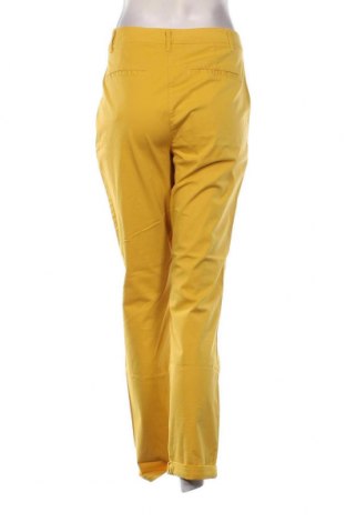 Дамски панталон Caroll, Размер L, Цвят Жълт, Цена 146,00 лв.