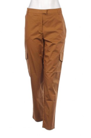Pantaloni de femei Cop.copine, Mărime M, Culoare Bej, Preț 72,04 Lei