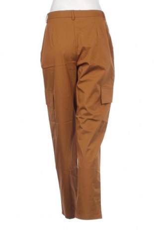 Дамски панталон Cop.copine, Размер M, Цвят Бежов, Цена 17,52 лв.