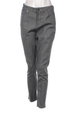 Дамски панталон DKNY, Размер L, Цвят Сив, Цена 80,22 лв.