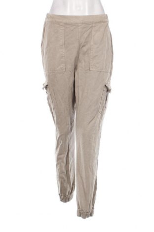 Pantaloni de femei Design By Kappahl, Mărime S, Culoare Bej, Preț 25,76 Lei