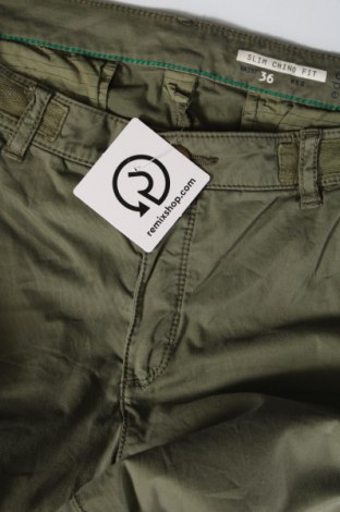 Дамски панталон Edc By Esprit, Размер M, Цвят Зелен, Цена 29,00 лв.