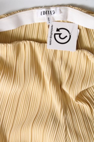 Γυναικείο παντελόνι Edited, Μέγεθος S, Χρώμα  Μπέζ, Τιμή 44,85 €