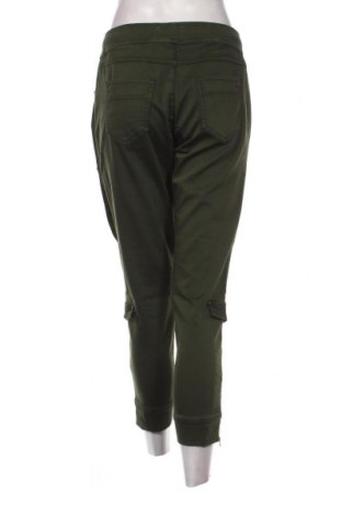 Дамски панталон Freeman T. Porter, Размер M, Цвят Зелен, Цена 29,20 лв.